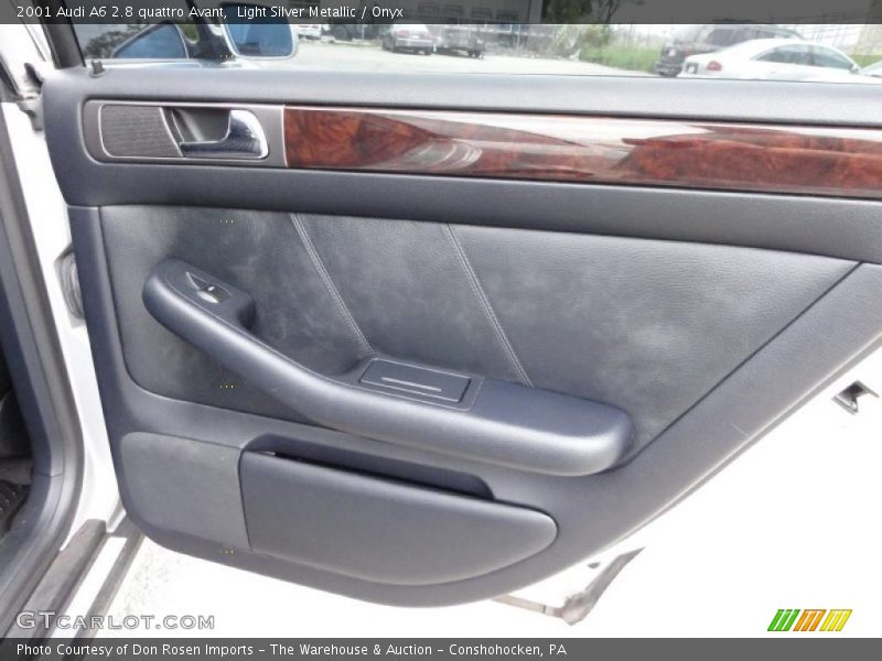 Light Silver Metallic / Onyx 2001 Audi A6 2.8 quattro Avant