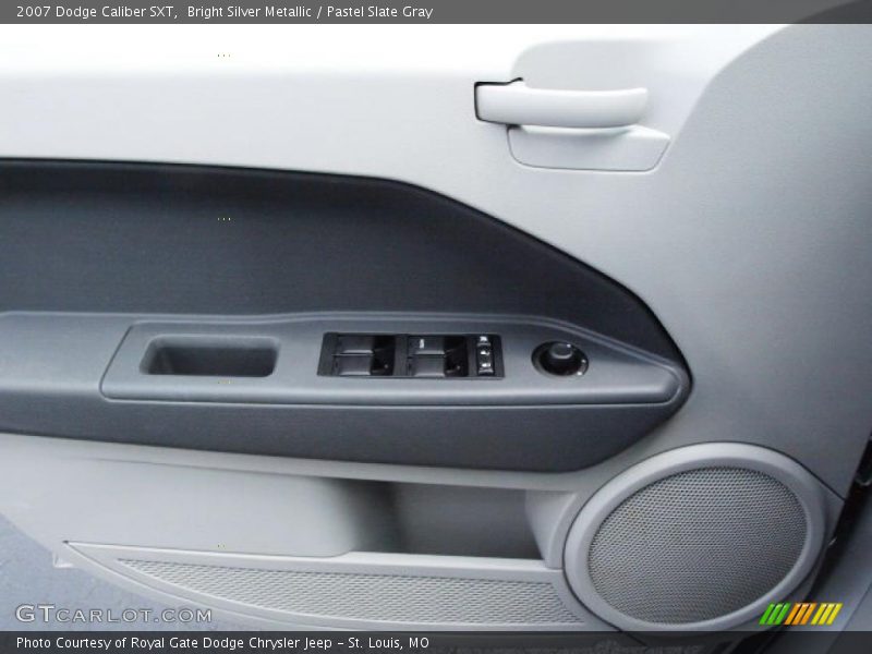 Bright Silver Metallic / Pastel Slate Gray 2007 Dodge Caliber SXT