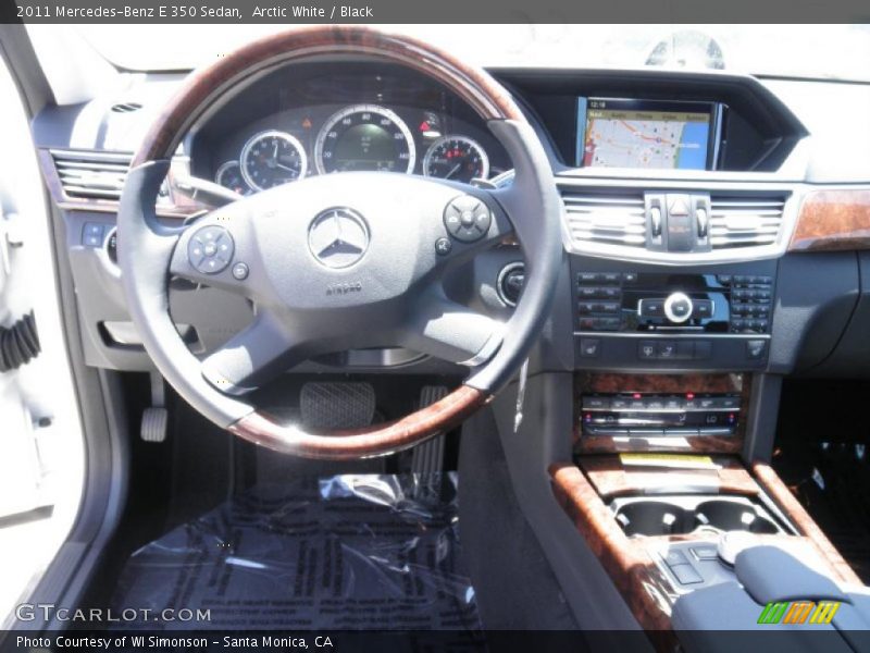 Arctic White / Black 2011 Mercedes-Benz E 350 Sedan
