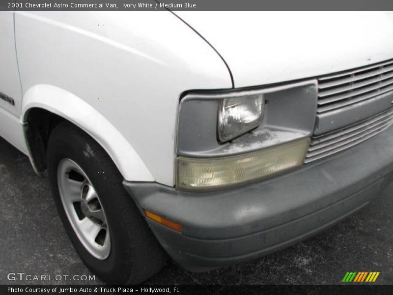 Ivory White / Medium Blue 2001 Chevrolet Astro Commercial Van