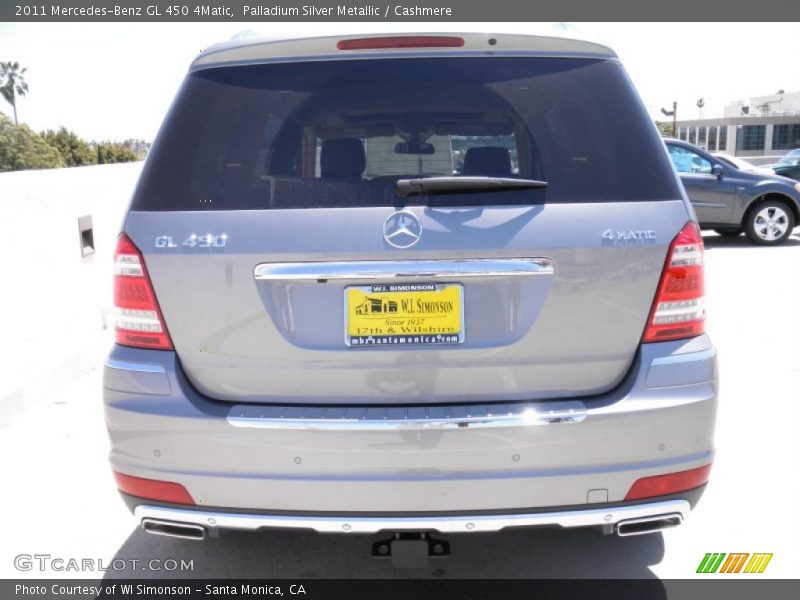 Palladium Silver Metallic / Cashmere 2011 Mercedes-Benz GL 450 4Matic