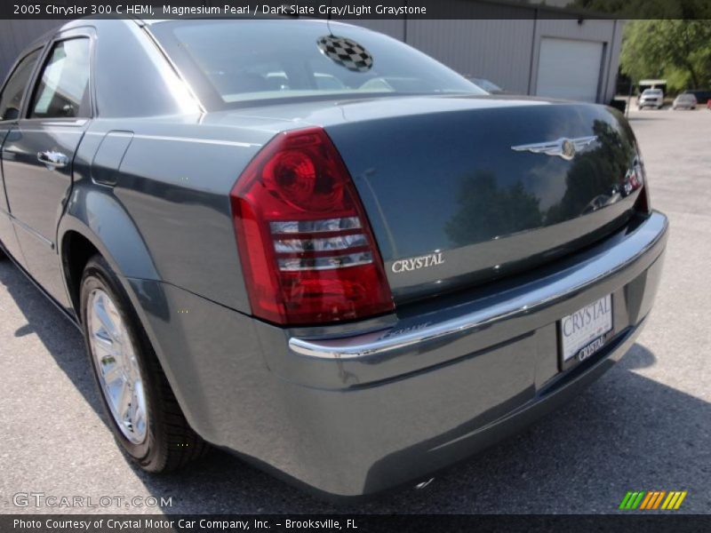 Magnesium Pearl / Dark Slate Gray/Light Graystone 2005 Chrysler 300 C HEMI