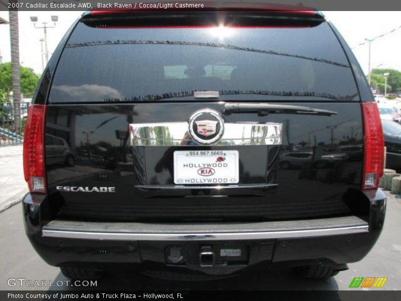 Black Raven / Cocoa/Light Cashmere 2007 Cadillac Escalade AWD