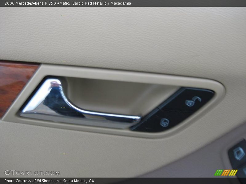 Barolo Red Metallic / Macadamia 2006 Mercedes-Benz R 350 4Matic