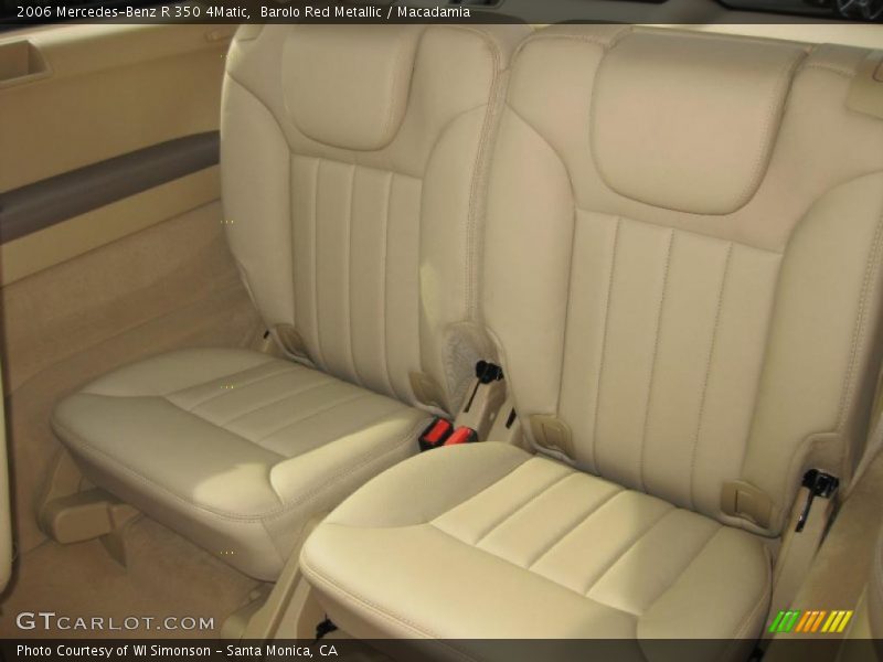 Barolo Red Metallic / Macadamia 2006 Mercedes-Benz R 350 4Matic