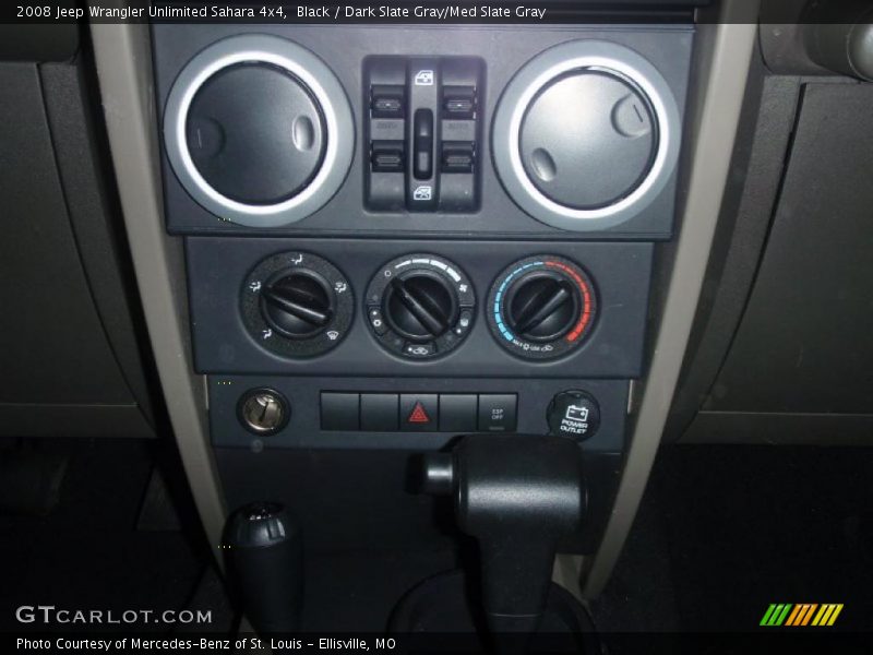 Black / Dark Slate Gray/Med Slate Gray 2008 Jeep Wrangler Unlimited Sahara 4x4