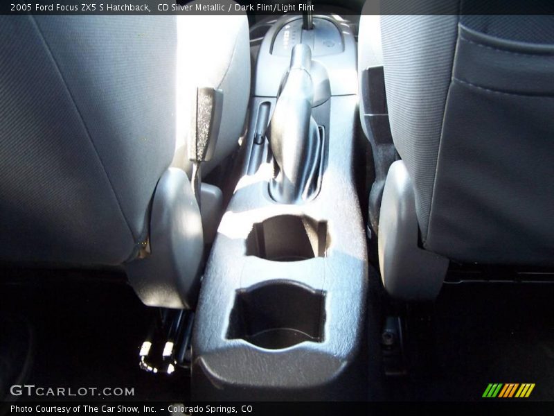 CD Silver Metallic / Dark Flint/Light Flint 2005 Ford Focus ZX5 S Hatchback