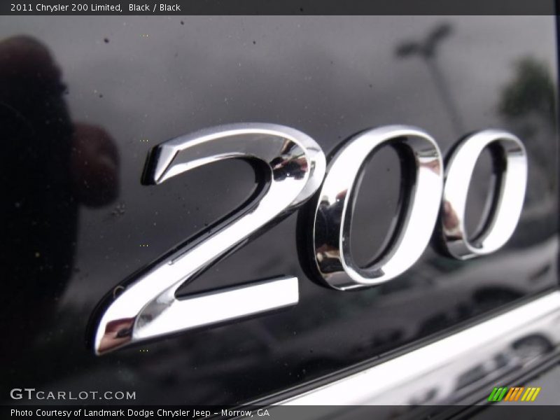 Black / Black 2011 Chrysler 200 Limited