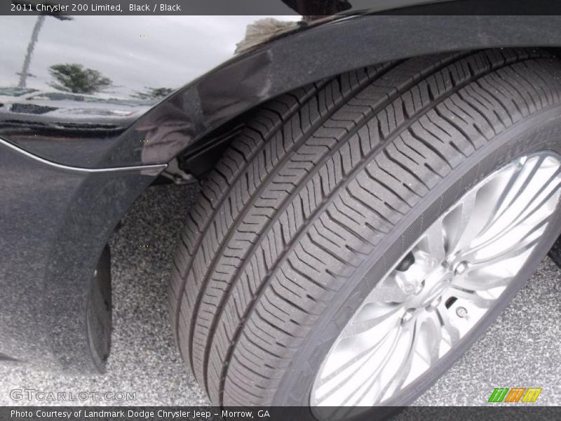 Black / Black 2011 Chrysler 200 Limited