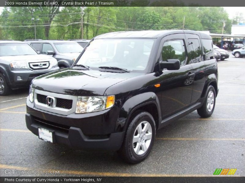 Front 3/4 View of 2009 Element EX AWD