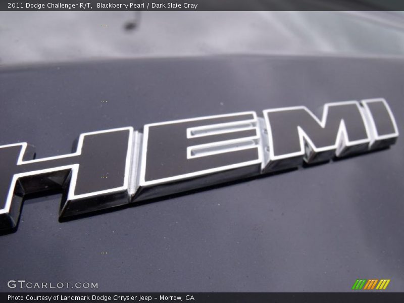 Blackberry Pearl / Dark Slate Gray 2011 Dodge Challenger R/T