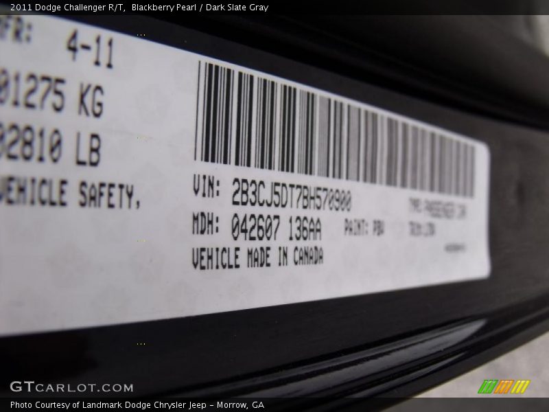 Blackberry Pearl / Dark Slate Gray 2011 Dodge Challenger R/T