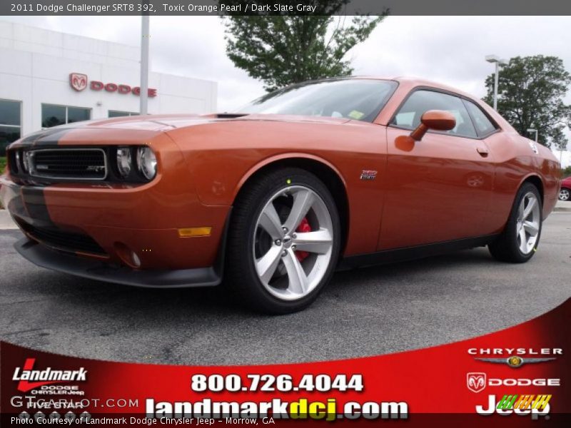 Toxic Orange Pearl / Dark Slate Gray 2011 Dodge Challenger SRT8 392