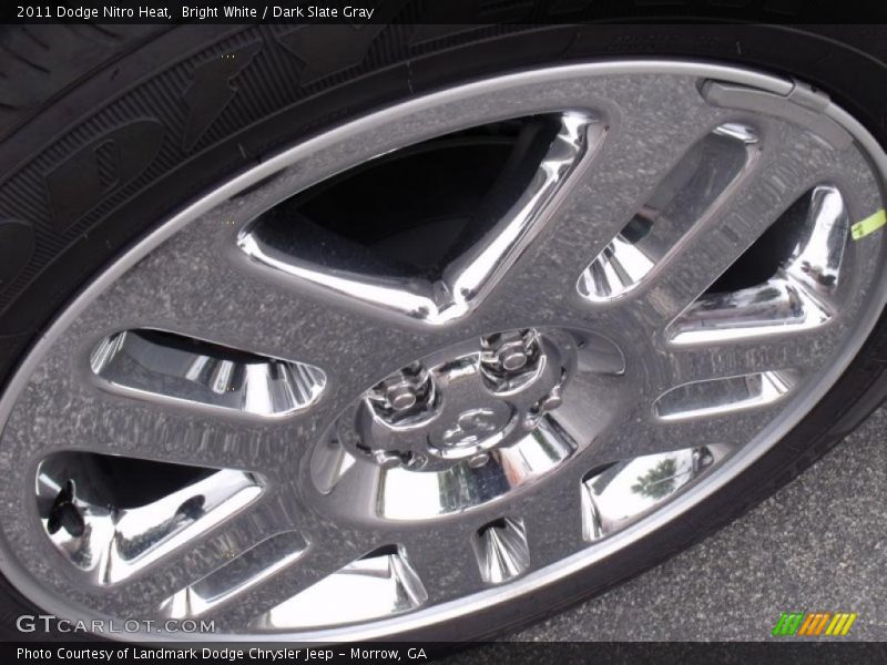 Bright White / Dark Slate Gray 2011 Dodge Nitro Heat