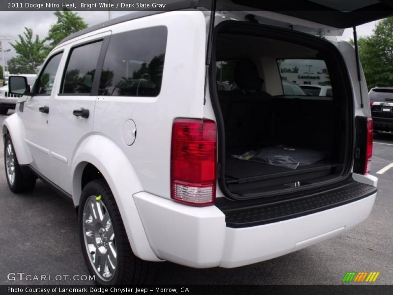 Bright White / Dark Slate Gray 2011 Dodge Nitro Heat