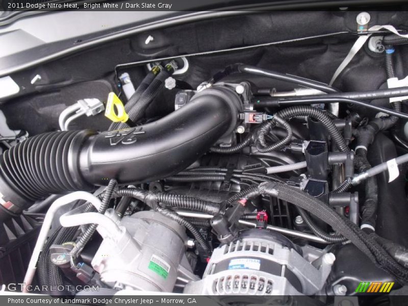 Bright White / Dark Slate Gray 2011 Dodge Nitro Heat