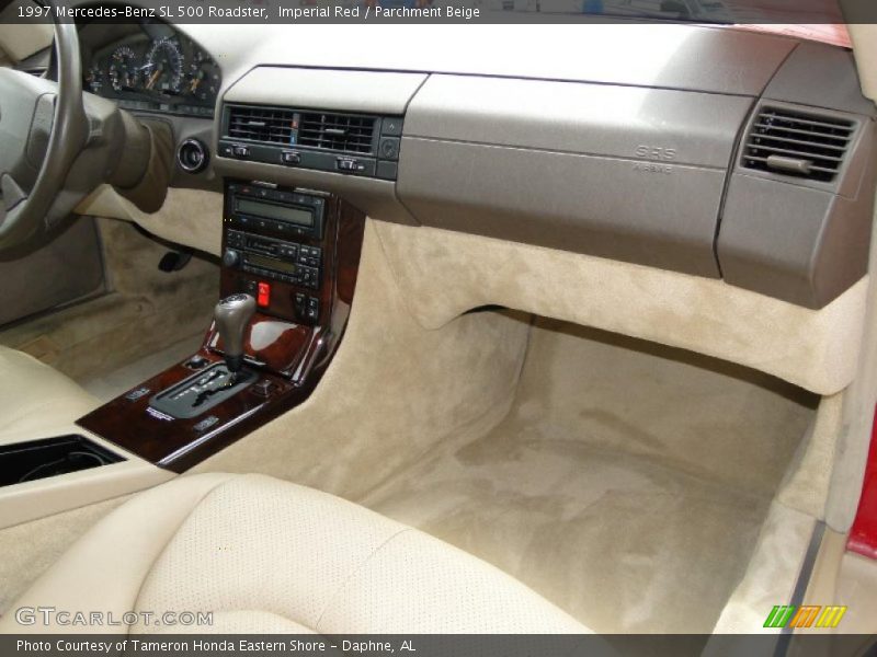 Dashboard of 1997 SL 500 Roadster