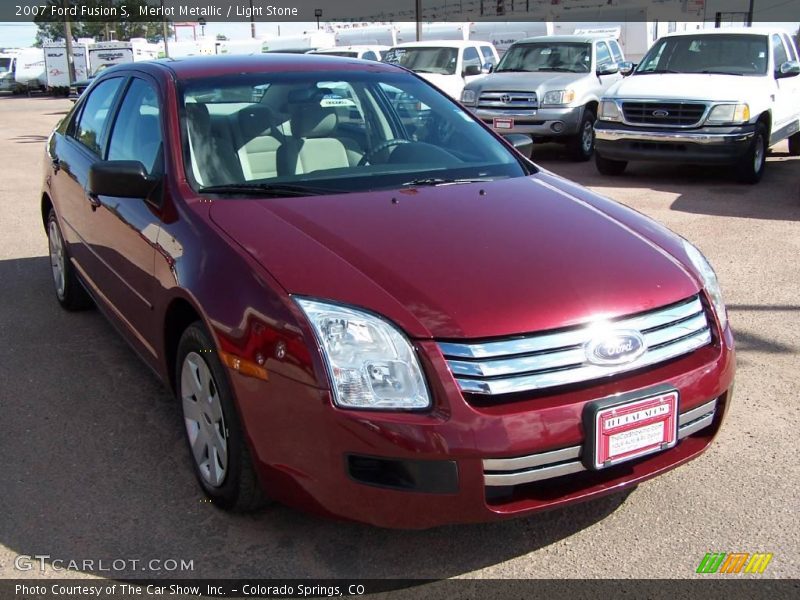 Merlot Metallic / Light Stone 2007 Ford Fusion S