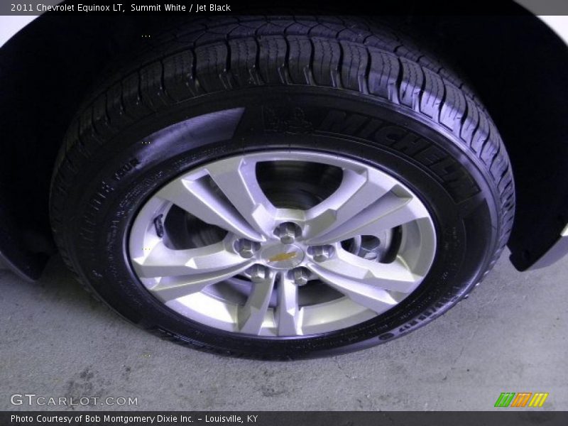 Summit White / Jet Black 2011 Chevrolet Equinox LT