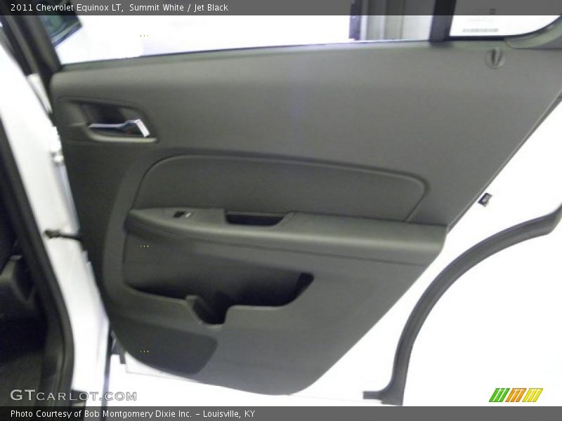 Summit White / Jet Black 2011 Chevrolet Equinox LT