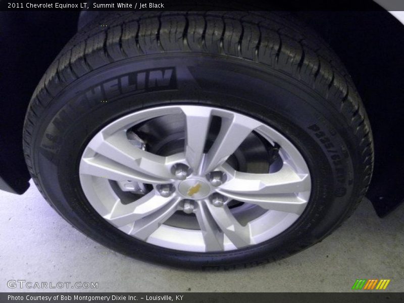 Summit White / Jet Black 2011 Chevrolet Equinox LT