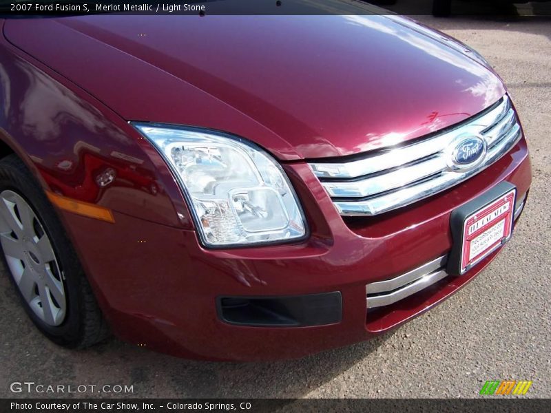 Merlot Metallic / Light Stone 2007 Ford Fusion S