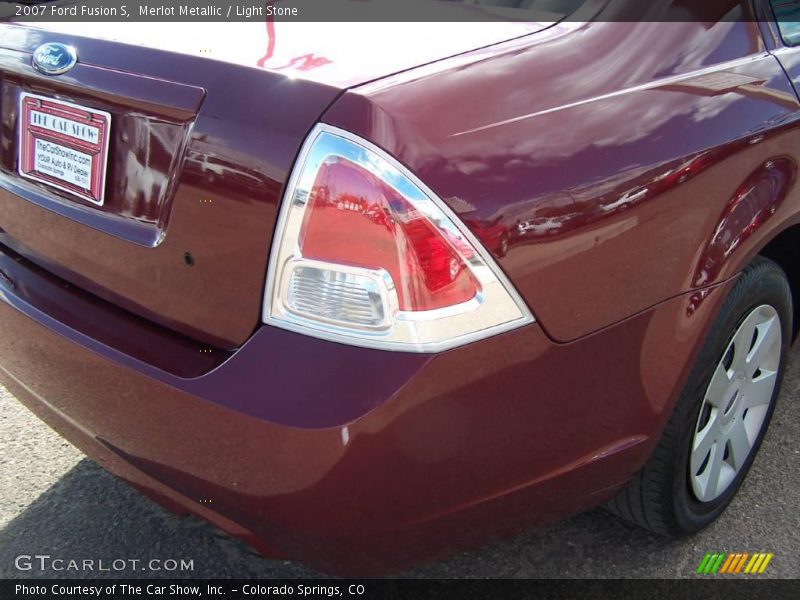 Merlot Metallic / Light Stone 2007 Ford Fusion S