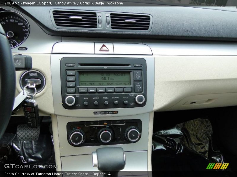 Candy White / Cornsilk Beige Two-Tone 2009 Volkswagen CC Sport