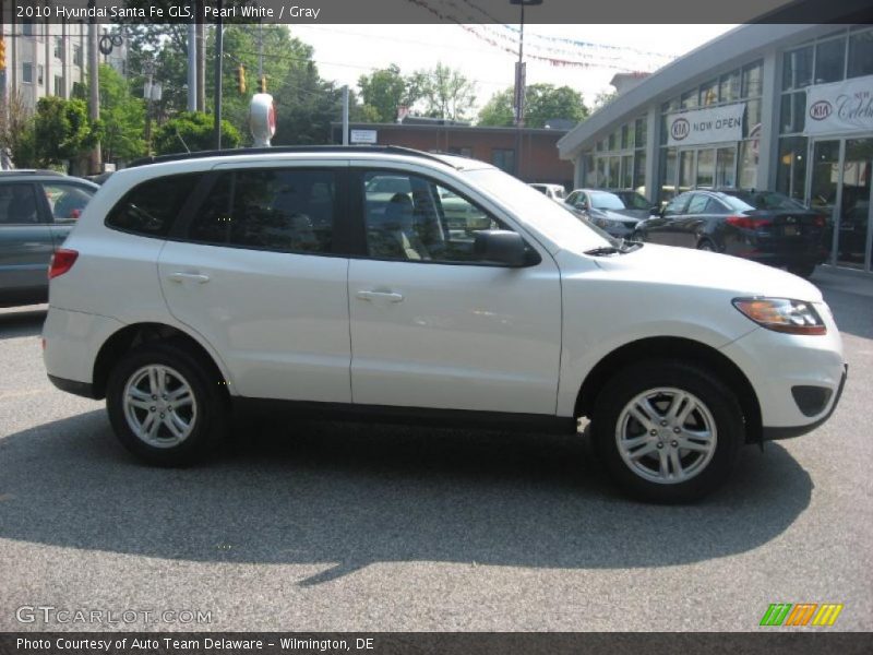 Pearl White / Gray 2010 Hyundai Santa Fe GLS