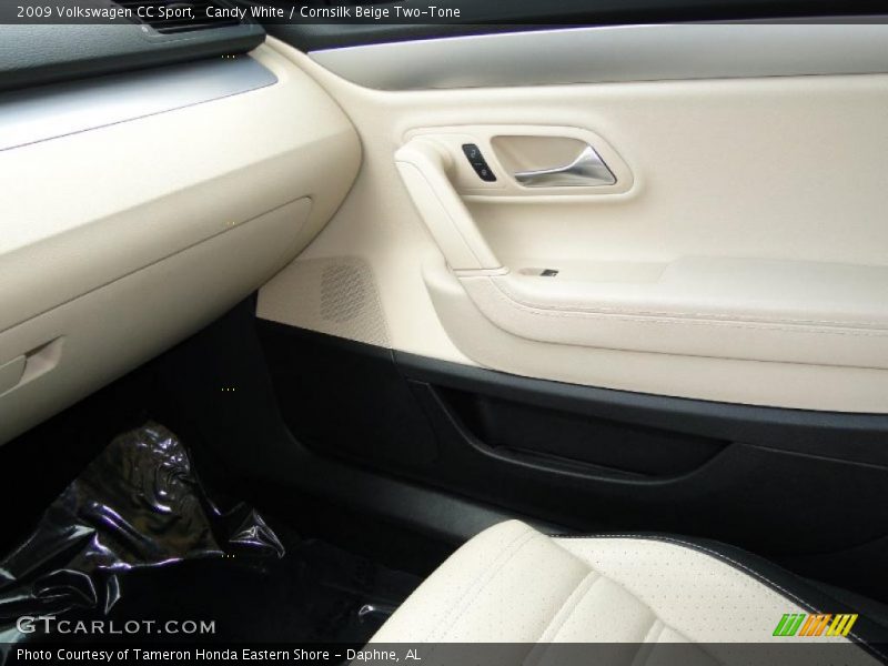 Candy White / Cornsilk Beige Two-Tone 2009 Volkswagen CC Sport