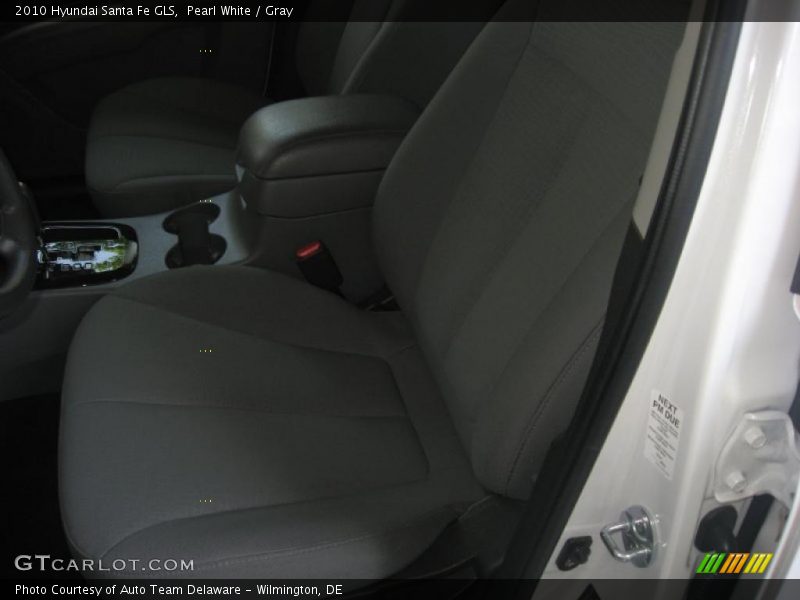 Pearl White / Gray 2010 Hyundai Santa Fe GLS