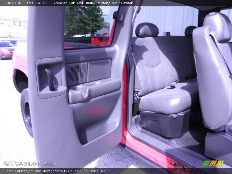 Victory Red / Pewter 2004 GMC Sierra 3500 SLE Extended Cab 4x4 Dually