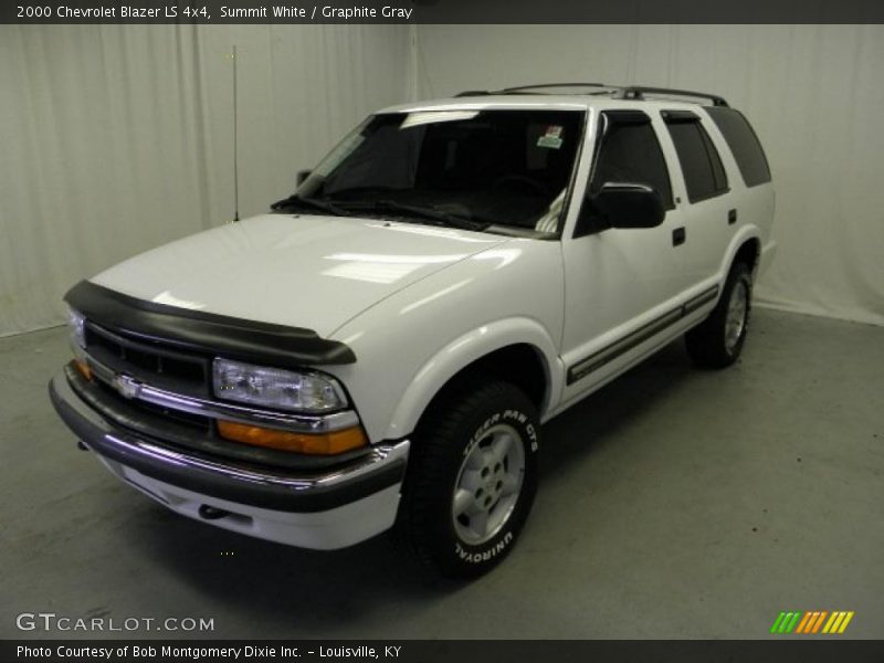Summit White / Graphite Gray 2000 Chevrolet Blazer LS 4x4