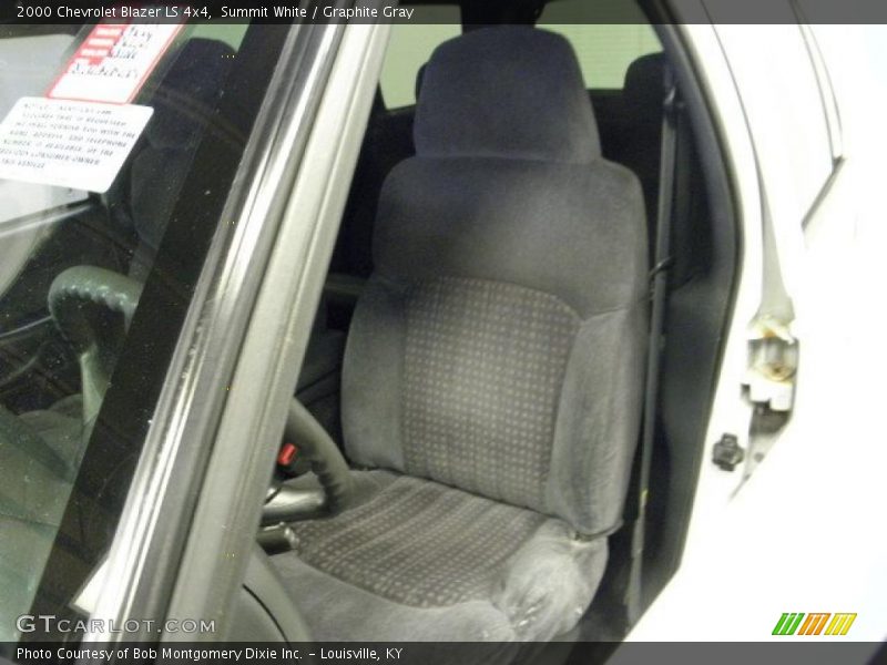 Summit White / Graphite Gray 2000 Chevrolet Blazer LS 4x4