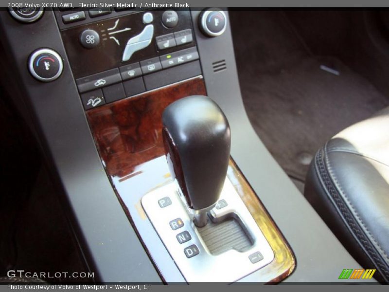 Electric Silver Metallic / Anthracite Black 2008 Volvo XC70 AWD