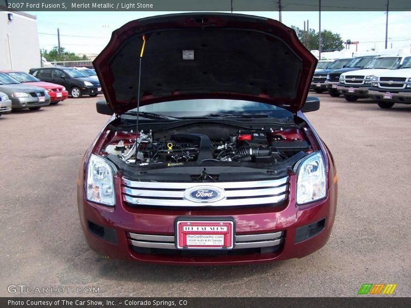 Merlot Metallic / Light Stone 2007 Ford Fusion S