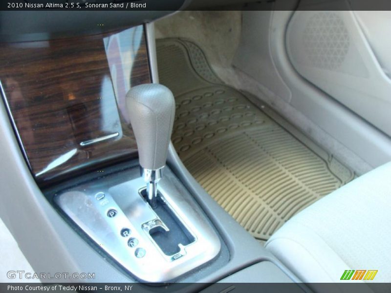 Sonoran Sand / Blond 2010 Nissan Altima 2.5 S