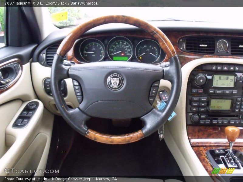  2007 XJ XJ8 L Steering Wheel