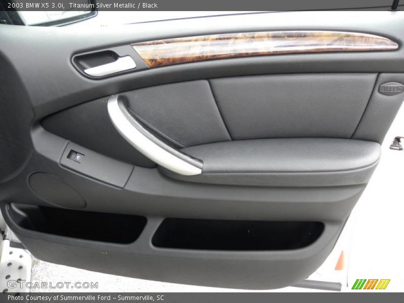 Titanium Silver Metallic / Black 2003 BMW X5 3.0i