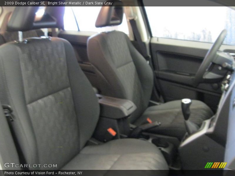 Bright Silver Metallic / Dark Slate Gray 2009 Dodge Caliber SE