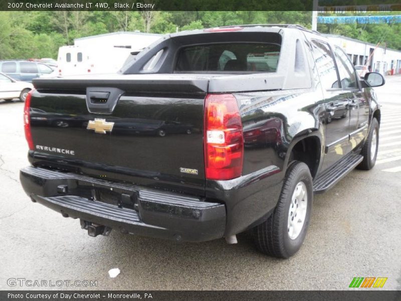 Black / Ebony 2007 Chevrolet Avalanche LT 4WD