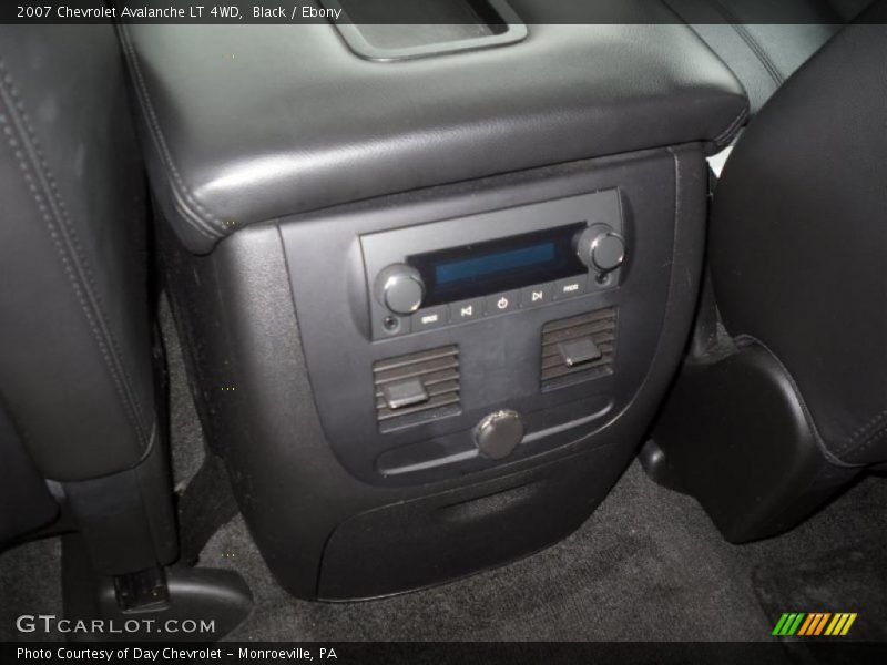 Black / Ebony 2007 Chevrolet Avalanche LT 4WD