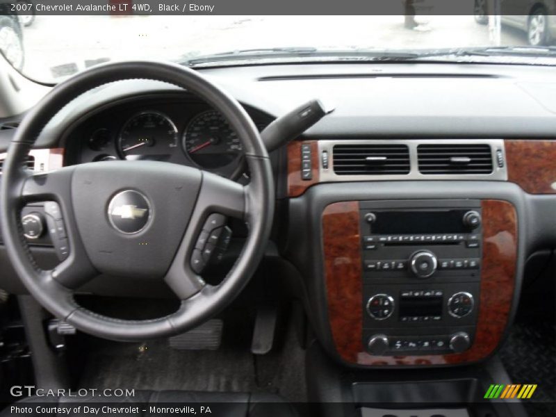 Black / Ebony 2007 Chevrolet Avalanche LT 4WD