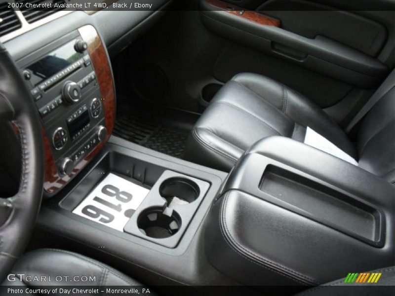 Black / Ebony 2007 Chevrolet Avalanche LT 4WD
