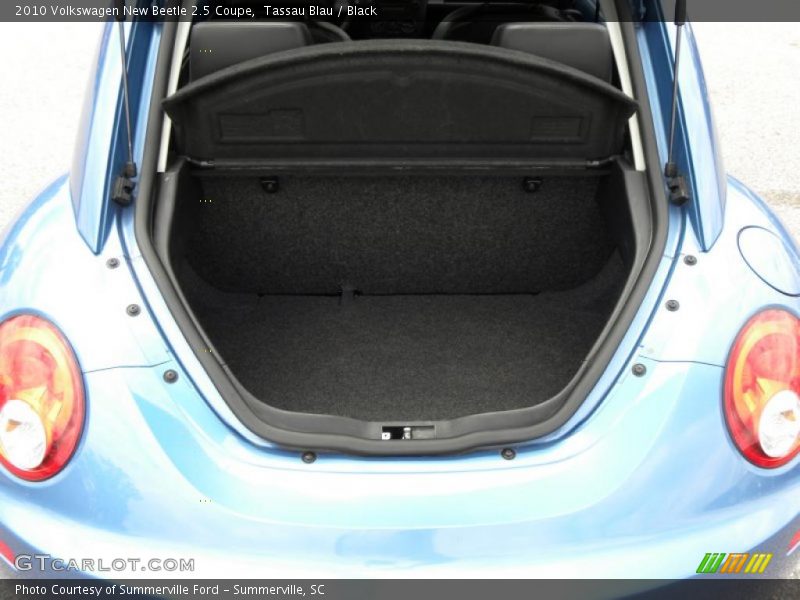  2010 New Beetle 2.5 Coupe Trunk