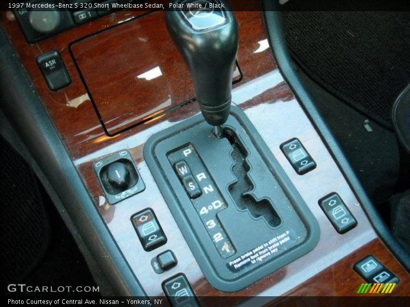 Polar White / Black 1997 Mercedes-Benz S 320 Short Wheelbase Sedan