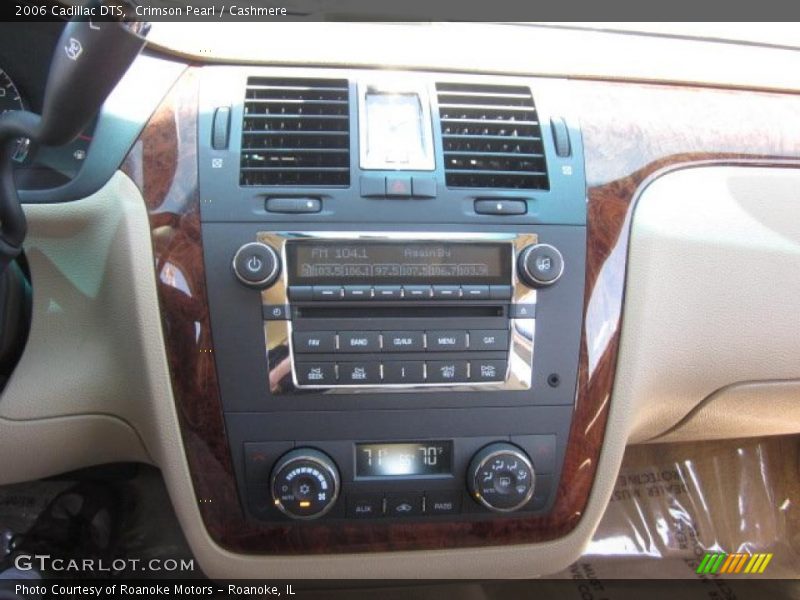 Crimson Pearl / Cashmere 2006 Cadillac DTS