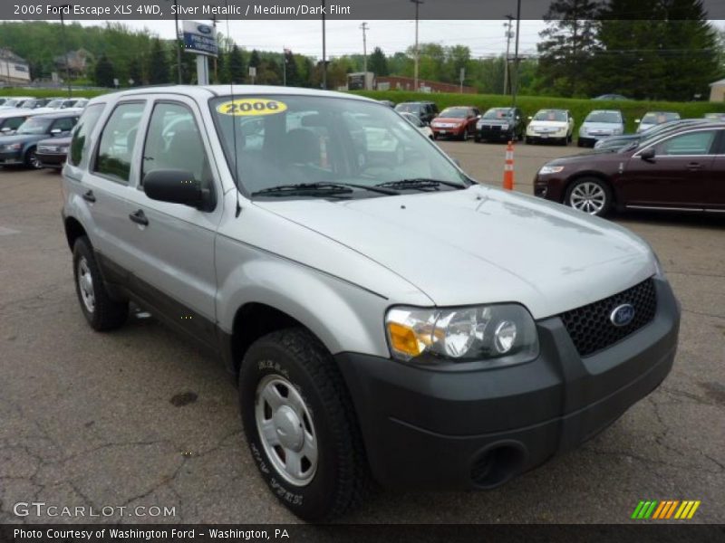 Silver Metallic / Medium/Dark Flint 2006 Ford Escape XLS 4WD