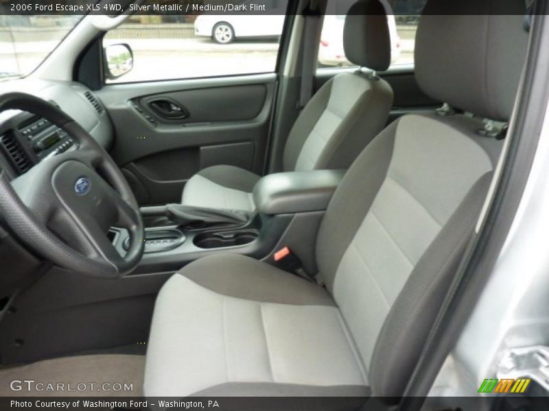Silver Metallic / Medium/Dark Flint 2006 Ford Escape XLS 4WD