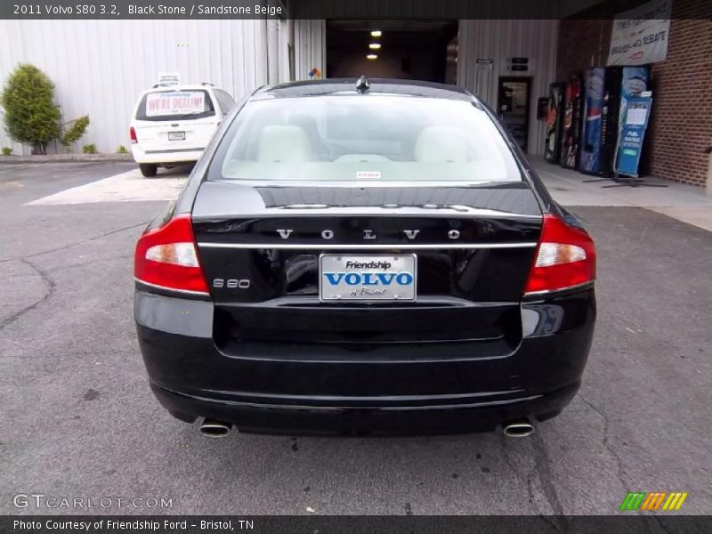 Black Stone / Sandstone Beige 2011 Volvo S80 3.2